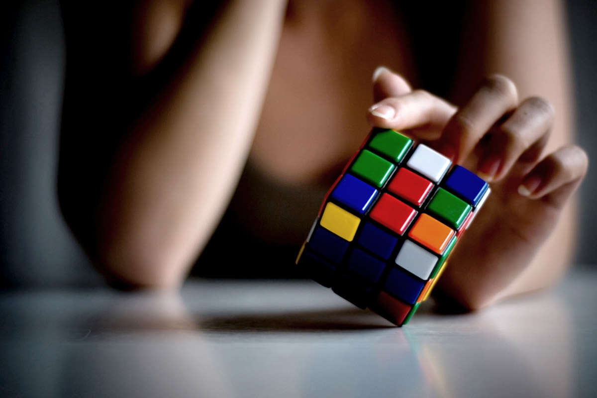 Como resolver o Cubo Mágico de Rubik?